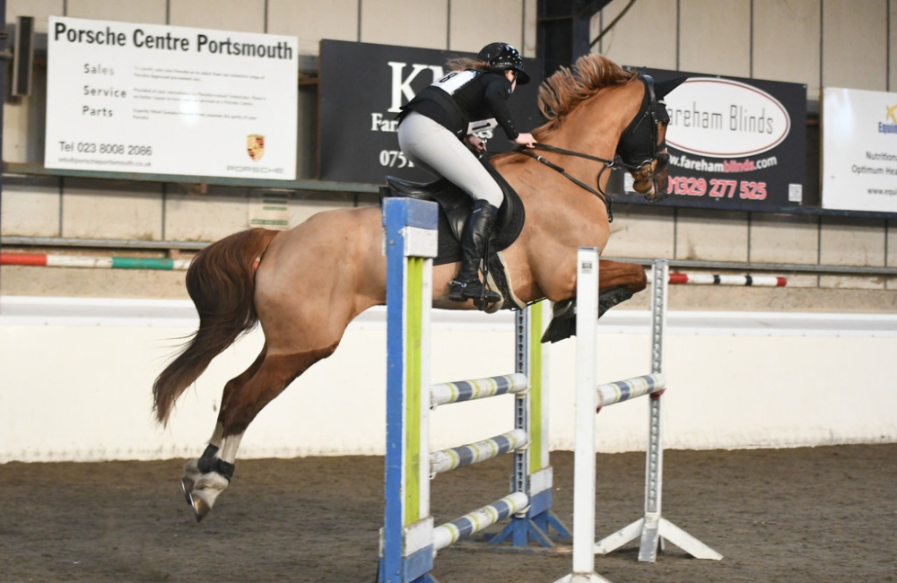 Rubi Harper jumping 