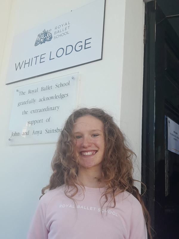 Isabella at white lodge