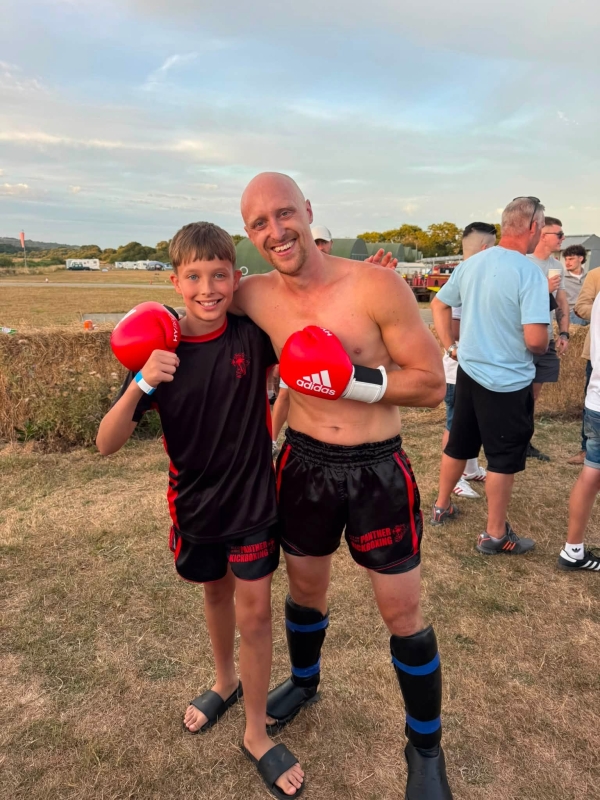 IOW Panther Kickboxing club at event